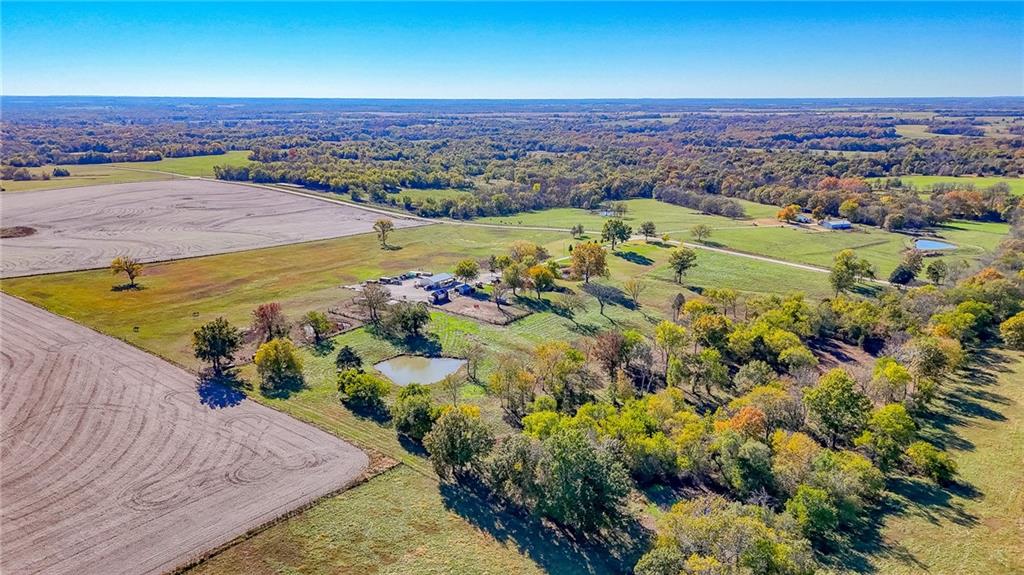 833 Southwest 1101st Road Holden, MO 64040 - Photo 25 of 61