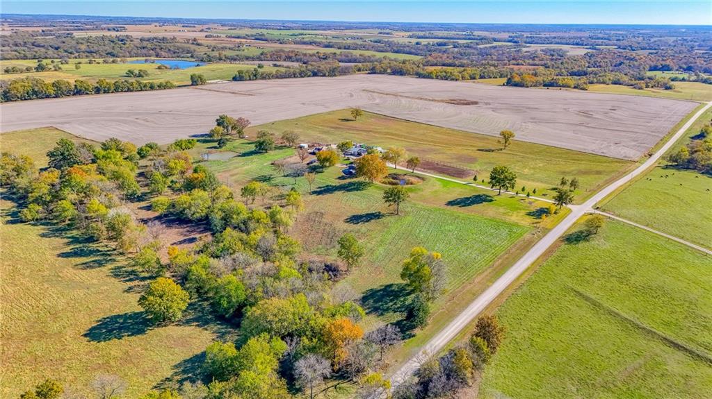 833 Southwest 1101st Road Holden, MO 64040 - Photo 27 of 61