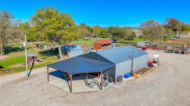 $675,000 | 833 Southwest 1101st Road, Holden, MO 64040