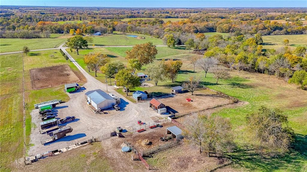 833 Southwest 1101st Road Holden, MO 64040 - Photo 39 of 61