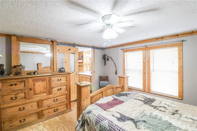 $675,000 | 833 Southwest 1101st Road, Holden, MO 64040