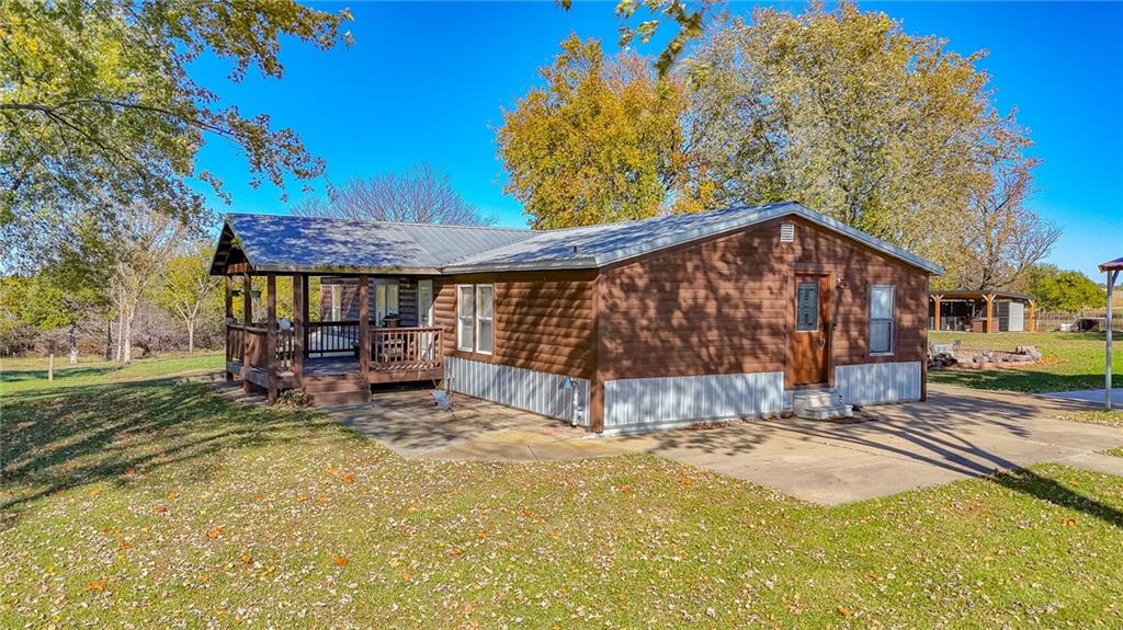 833 Southwest 1101st Road Holden, MO 64040 - Photo 5 of 61