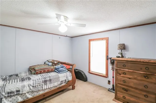 $675,000 | 833 Southwest 1101st Road, Holden, MO 64040