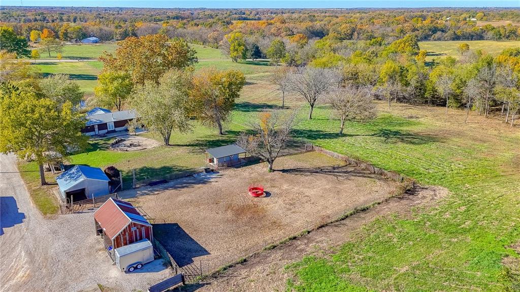 833 Southwest 1101st Road Holden, MO 64040 - Photo 6 of 61