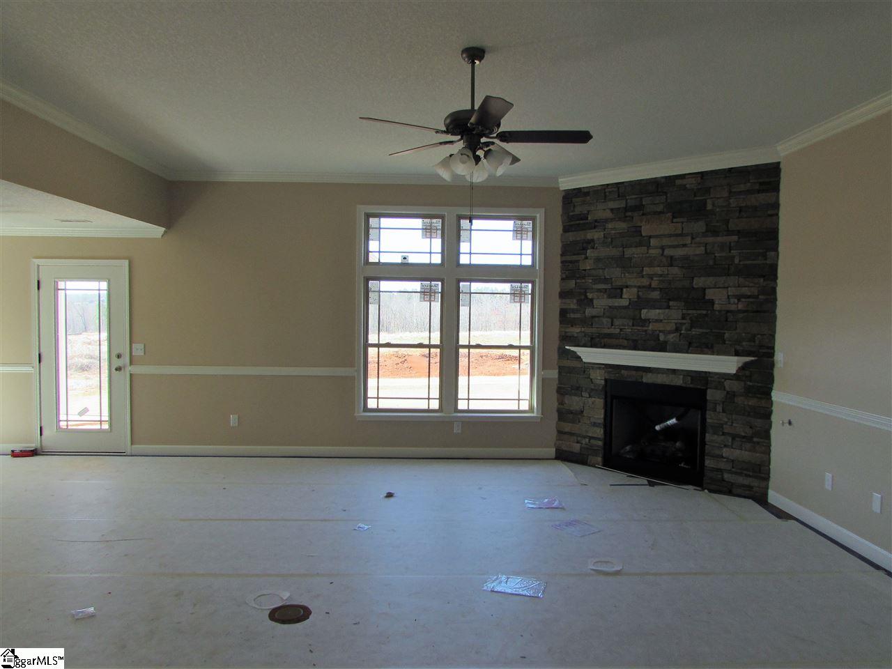 302 Meadowmoor Road Greer, SC 29650 - Photo 2 of 6 Gallery Image 2
