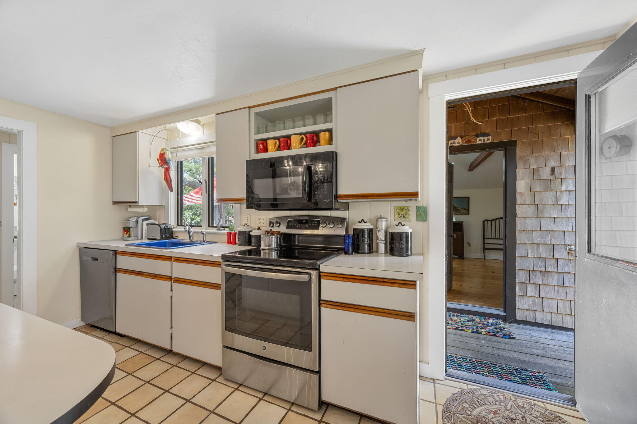 2 Brettwood Road Harwich, MA 02645 - Photo 5 of 42 kitchen