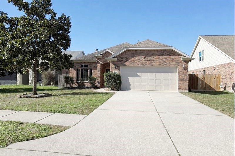 Nice home on a quiet street in Cumberland Crossing, Porter Tx.