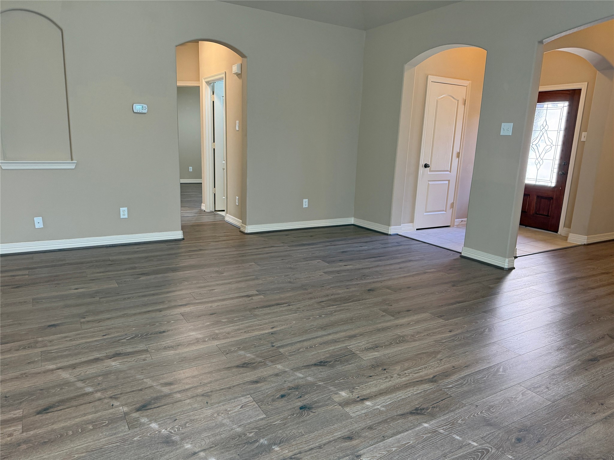 21608 Anvil Lane Porter, TX 77365 - Photo 14 of 42 Facing the secondary bedrooms and hall bath from the living room.