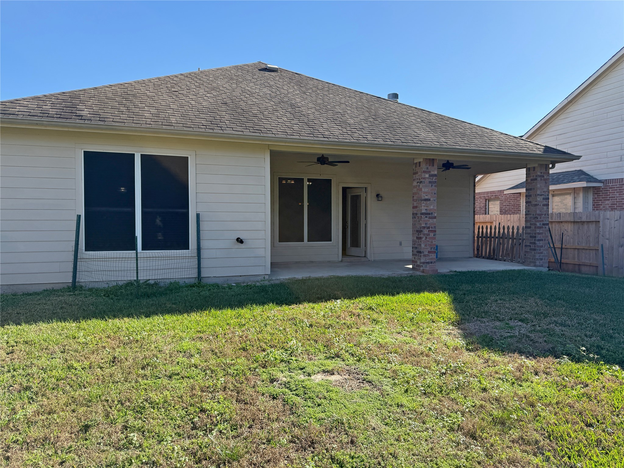 21608 Anvil Lane Porter, TX 77365 - Photo 21 of 42 Back side of the house with covered patio.
