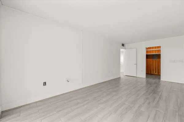 $1,500 | 1235 South Highland Avenue, Unit 1102, Clearwater, FL 33756