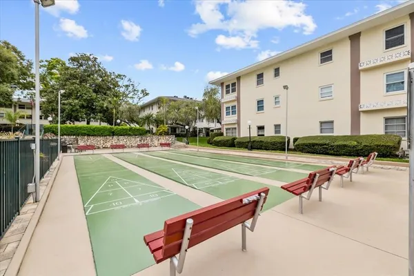 $1,500 | 1235 South Highland Avenue, Unit 1102, Clearwater, FL 33756
