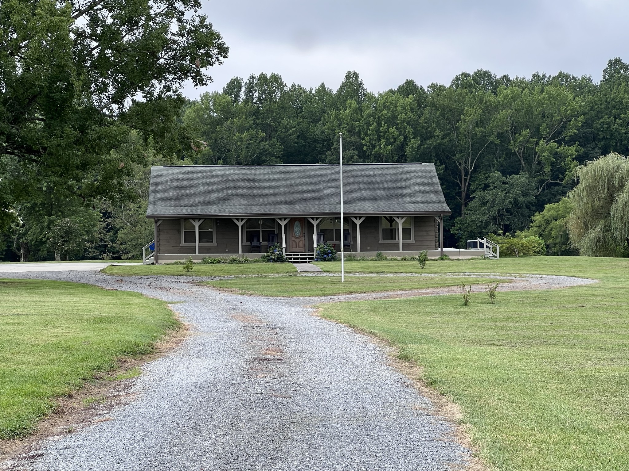 385 North Scenic Road Monteagle, TN 37356 - Photo 3 of 48 Gallery Image 3