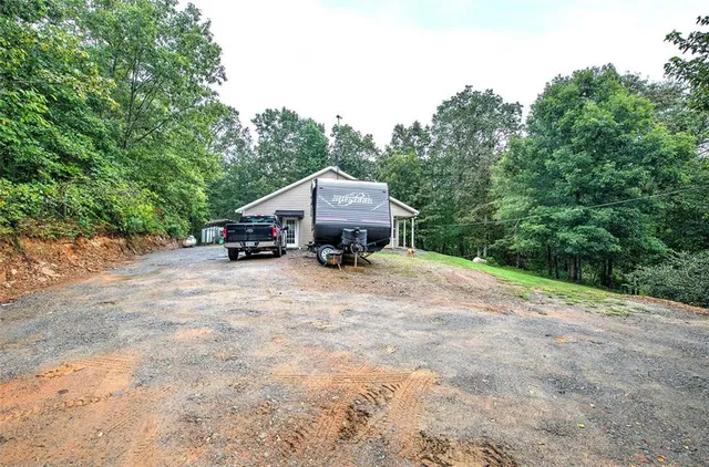 $760,000 | 2181 Star Point Road, Carrollton, GA 30116