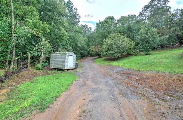 $760,000 | 2181 Star Point Road, Carrollton, GA 30116