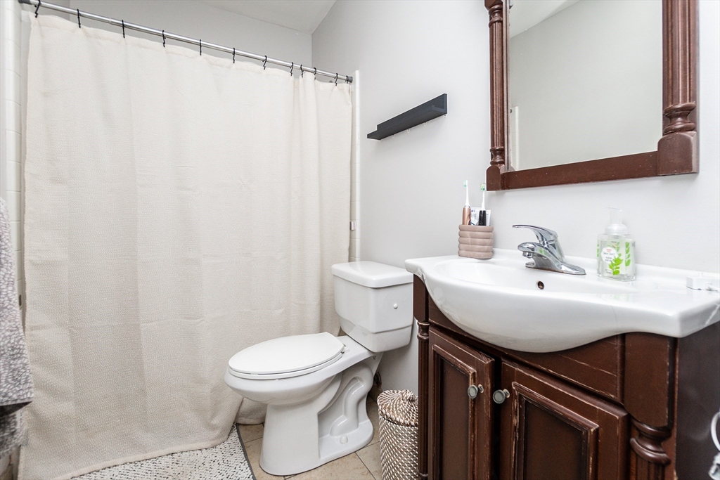 37 Temple Place, Unit 404 Boston, MA 02111 - Photo 14 of 17