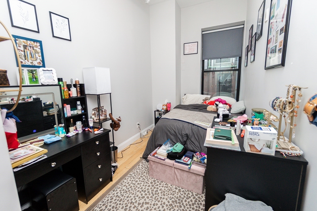 37 Temple Place, Unit 404 Boston, MA 02111 - Photo 10 of 17