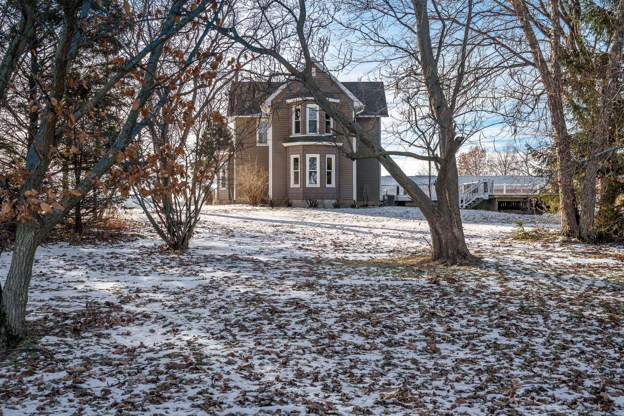 7421 Squaw Prairie Road Garden Prairie, IL 61038 - Photo 2 of 40