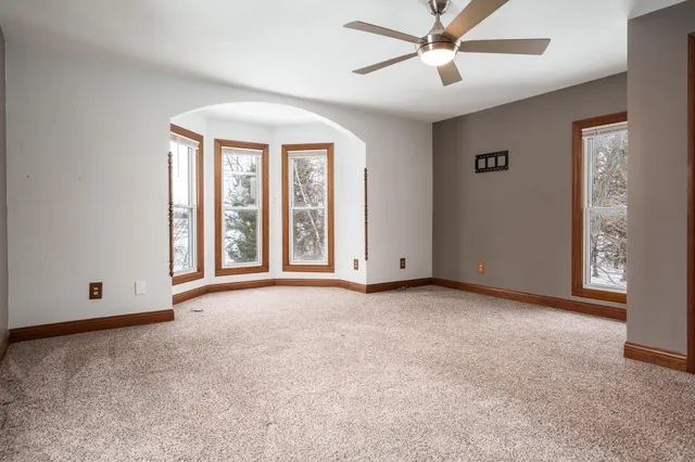 $450,000 | 7421 Squaw Prairie Road, Garden Prairie, IL 61038