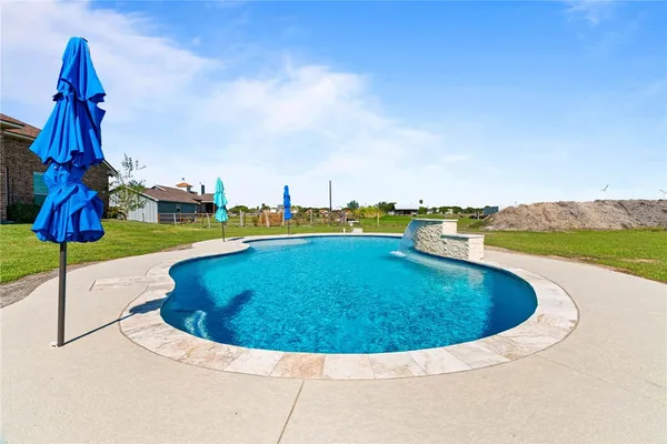 $665,000 | 7064 Buddy Ganem Drive, Portland, TX 78390