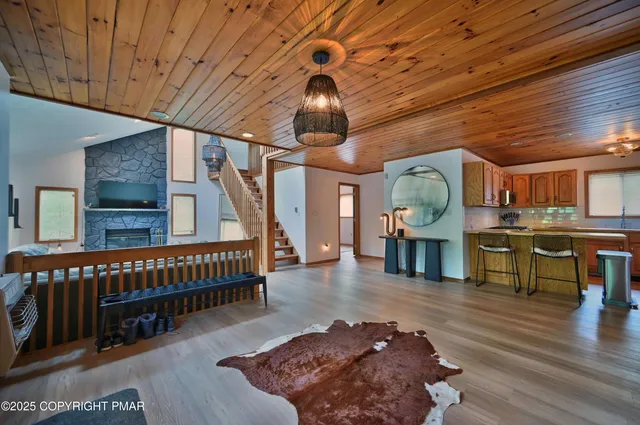 $2,600 | 5203 Iroquois Street, Tobyhanna, PA 18466