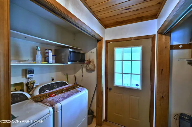 $2,600 | 5203 Iroquois Street, Tobyhanna, PA 18466