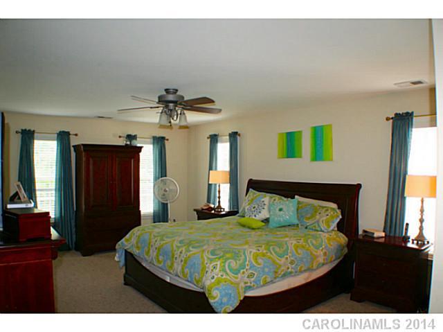 12008 Farnborough Road Huntersville, NC 28078 - Photo 12 of 16 Gallery Image 12