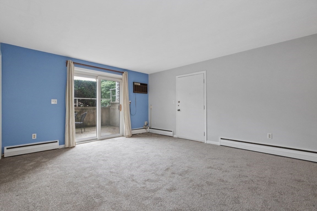 22 Jacqueline Road, Unit B Waltham, MA 02452 - Photo 5 of 38