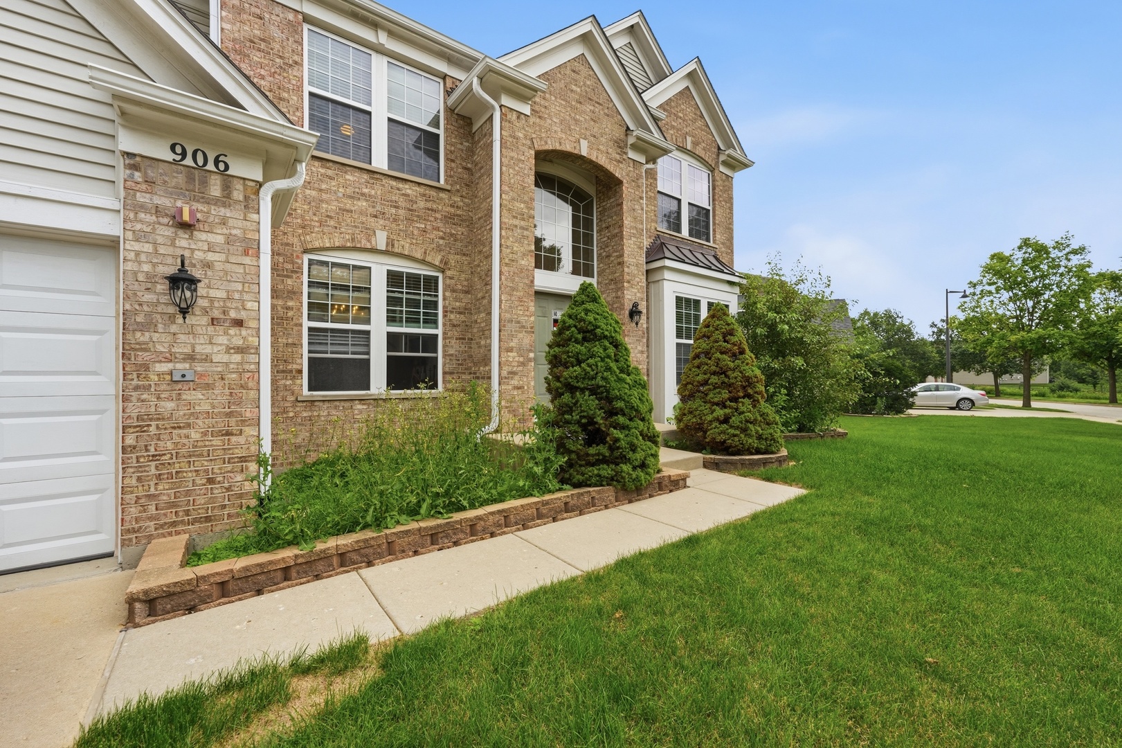 906 Blue Ridge Drive Streamwood, IL 60107 - Photo 3 of 47