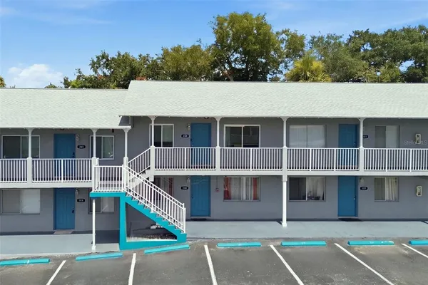 $89,900 | 415 North Halifax Avenue, Unit 208, Daytona Beach, FL 32118