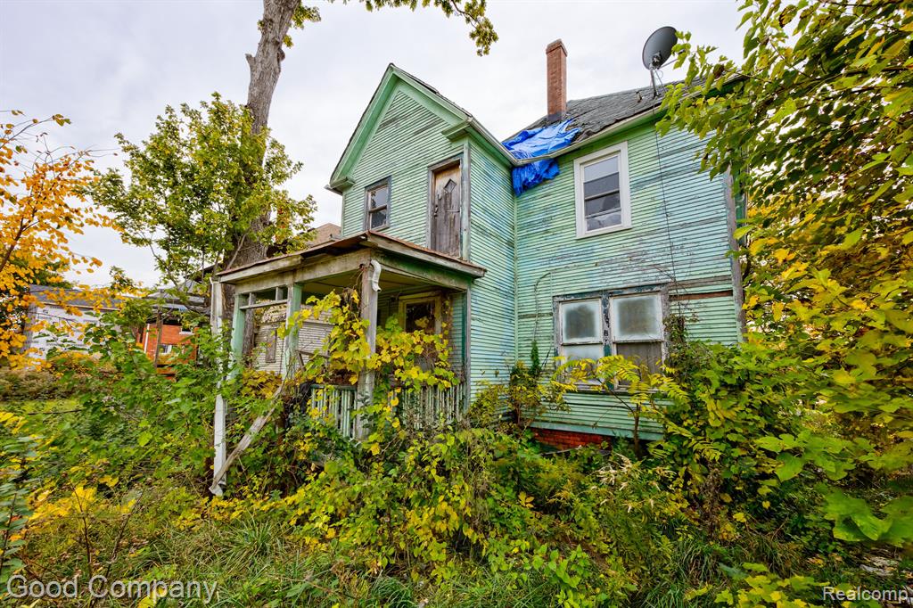 886 Atkinson Street Detroit, MI 48202 - Photo 5 of 5 Gallery Image 5