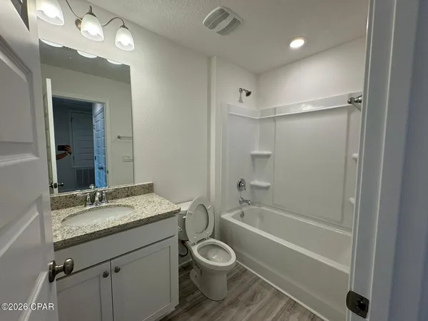 $2,300 | 147 Ellery Lane, Panama City Beach, FL 32413