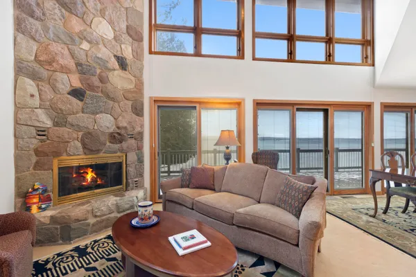 $1,950,000 | 3151 Crystal Drive, Beulah, MI 49617