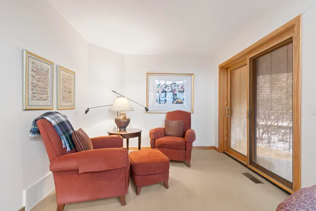 $1,950,000 | 3151 Crystal Drive, Beulah, MI 49617