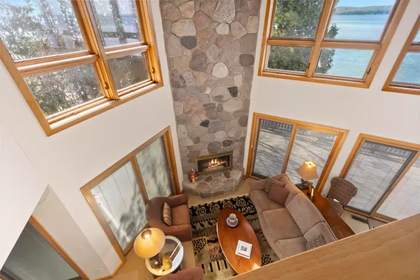 $1,950,000 | 3151 Crystal Drive, Beulah, MI 49617