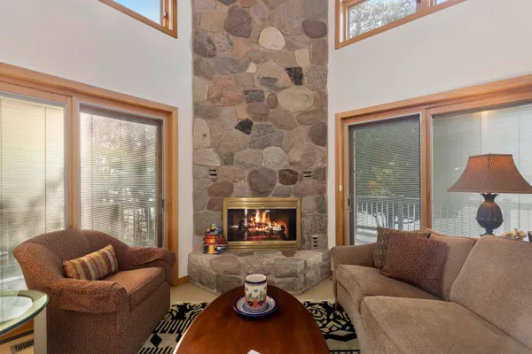 $1,950,000 | 3151 Crystal Drive, Beulah, MI 49617