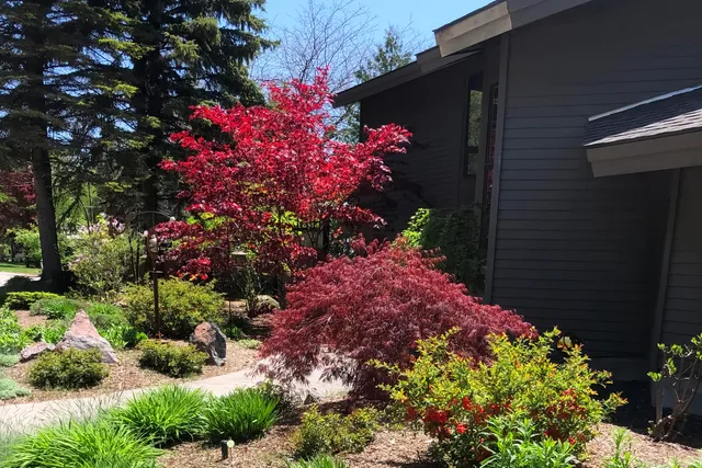 $1,950,000 | 3151 Crystal Drive, Beulah, MI 49617