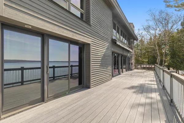 $1,950,000 | 3151 Crystal Drive, Beulah, MI 49617