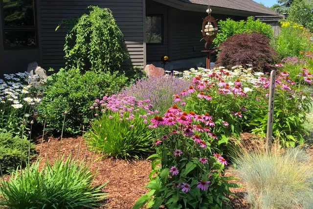 $1,950,000 | 3151 Crystal Drive, Beulah, MI 49617