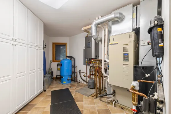 $1,950,000 | 3151 Crystal Drive, Beulah, MI 49617