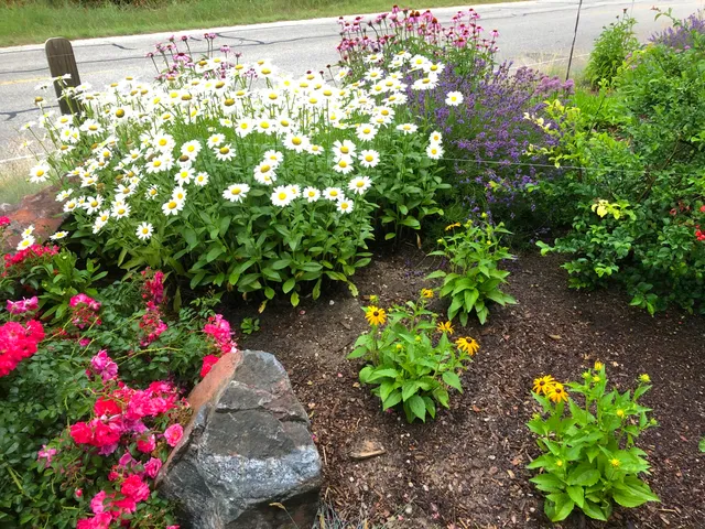 $1,950,000 | 3151 Crystal Drive, Beulah, MI 49617