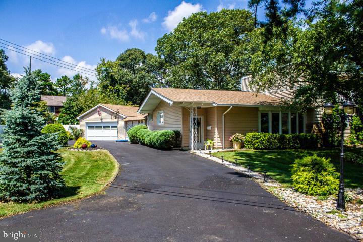 660 Carroll Fox Road Brick, NJ 08724 - Photo 2 of 28
