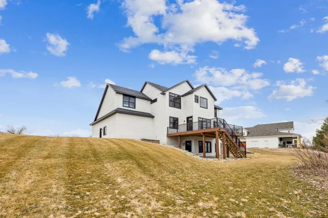 $924,000 | 3731 Crestwood Ridge Northeast, Alexandria, MN 56308