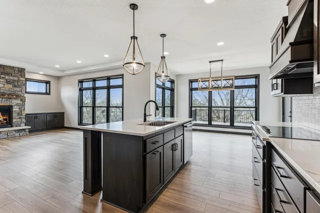 $924,000 | 3731 Crestwood Ridge Northeast, Alexandria, MN 56308