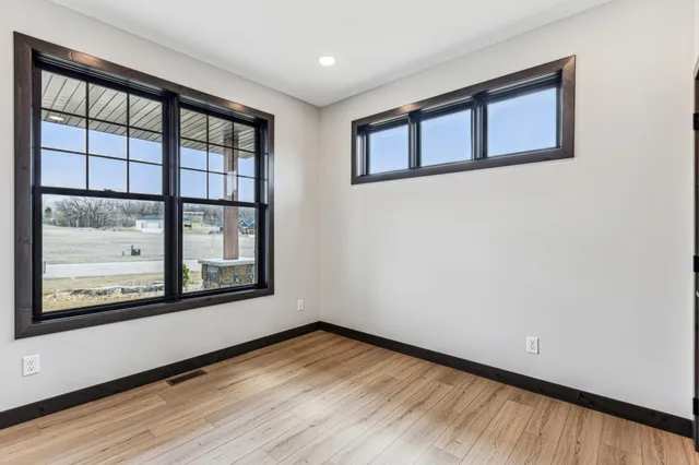 $924,000 | 3731 Crestwood Ridge Northeast, Alexandria, MN 56308