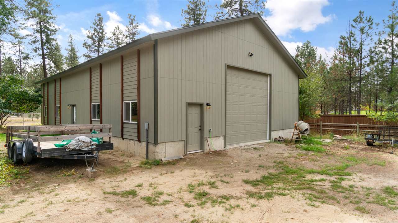 18121 North Ranchette Road Colbert, WA 99005 - Photo 2 of 20