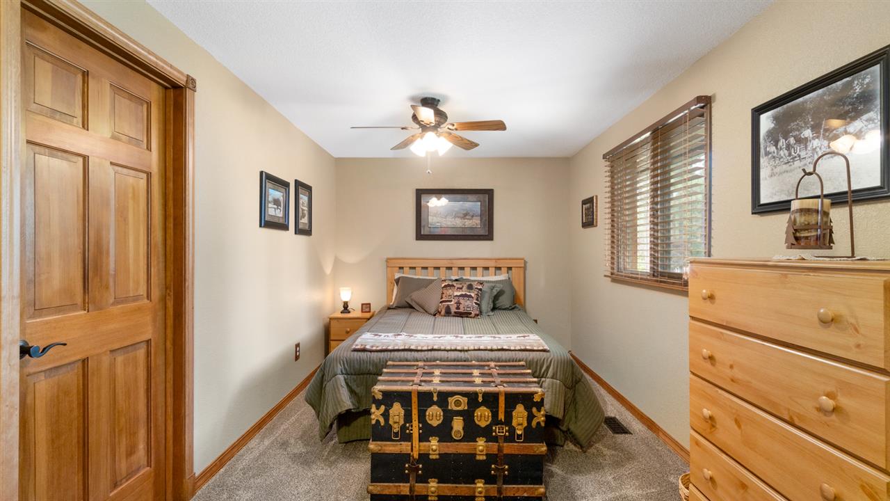 18121 North Ranchette Road Colbert, WA 99005 - Photo 12 of 20
