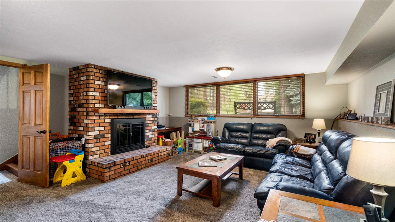 18121 North Ranchette Road Colbert, WA 99005 - Photo 13 of 20