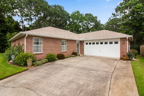$2,600 | 366 Bay Tree Drive, Miramar Beach, FL 32550
