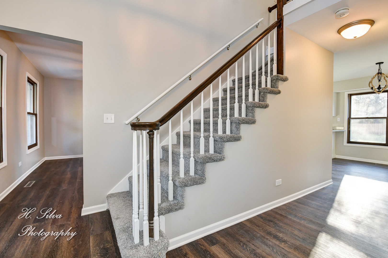 331 Cornell Lane Algonquin, IL 60102 - Photo 2 of 30 a view of entryway and hall with wooden floor