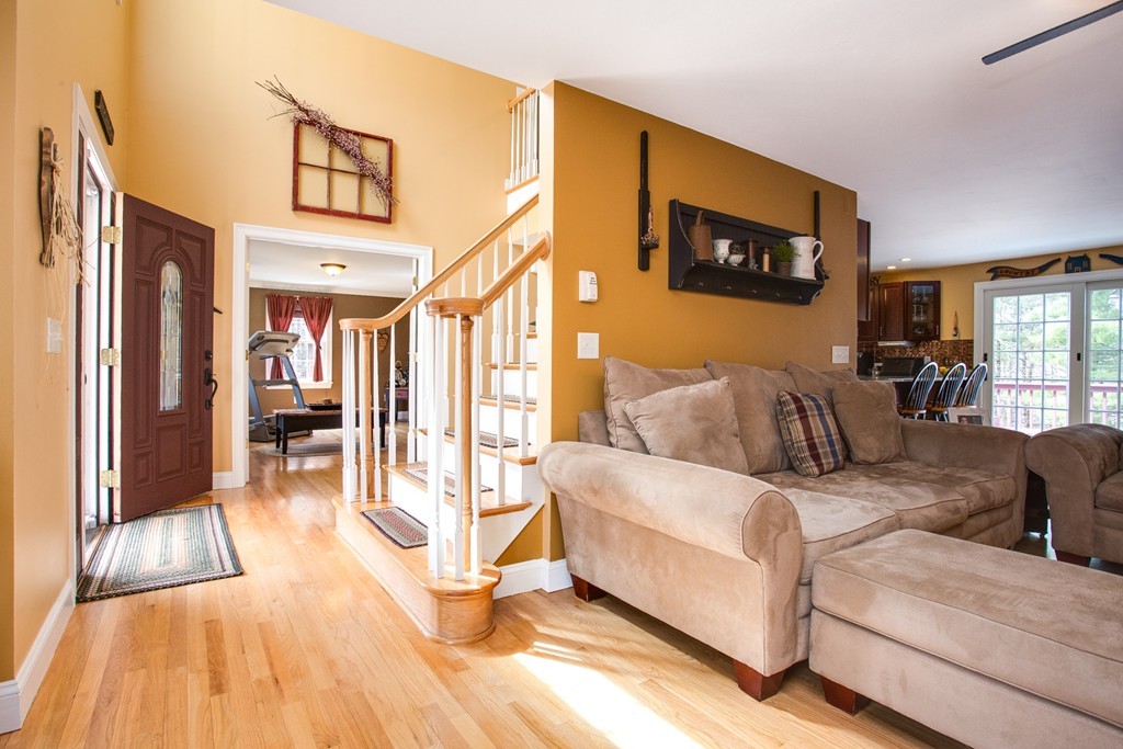 2 Spring Street Oxford, MA 01537 - Photo 5 of 30 Gallery Image 5
